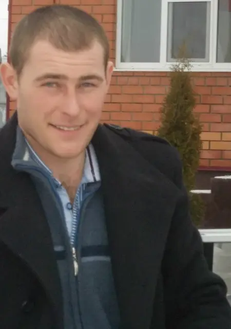 Анатолий из Умани, мне 37, познакомлюсь для общения