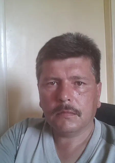 Я Нежный Лев, 51, знакомлюсь для общения в Ленске