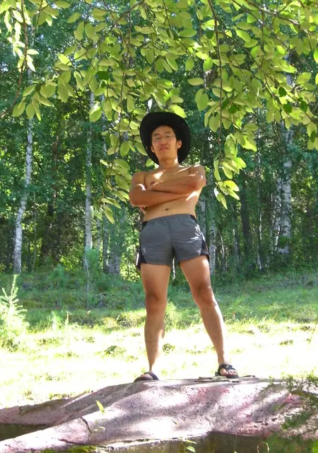 Влад из Иркутска, мне 41, познакомлюсь без обязательств