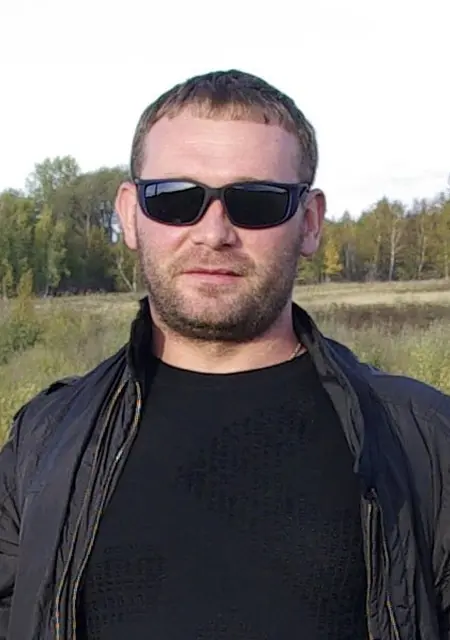 Андрей из Шадринска, ищу на сайте знакомства на одну ночь