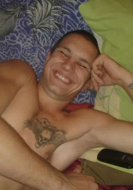 Я Жека, 35, из Доброполья, ищу знакомства без обязательств