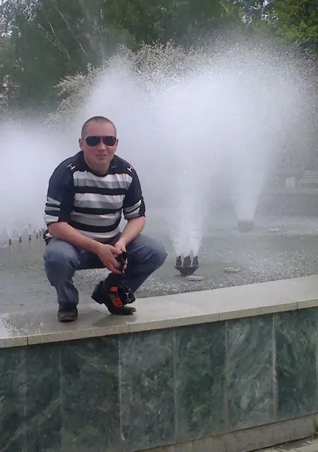 Толян из Йошкар-Олы, мне 36, познакомлюсь для дружбы