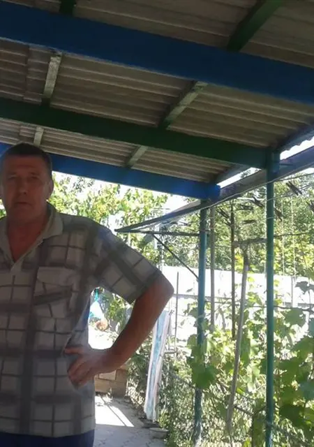 Я Женя, 68, из Крымска, ищу знакомство для общения