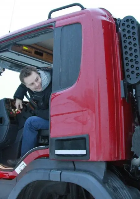 Сергей из Костромы, мне 50, познакомлюсь на одну ночь