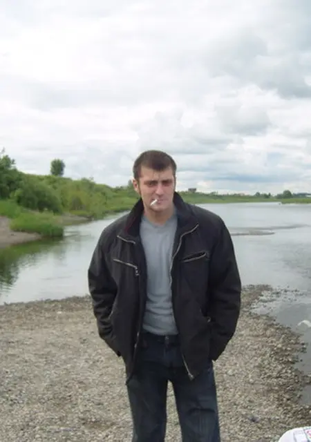 Максим из Ленинска-Кузнецкого, ищу на сайте знакомства на одну ночь