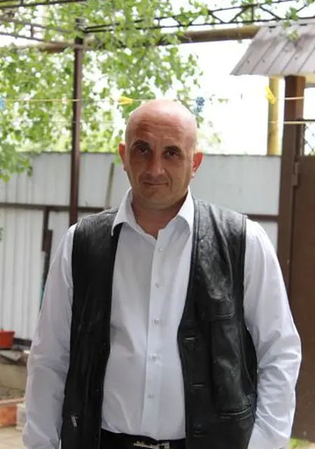 Сергей из Ессентуков, ищу на сайте знакомства на одну ночь