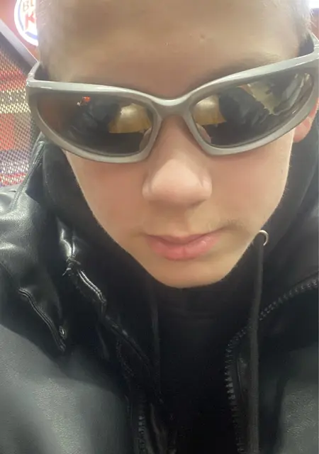 Я Kostya, 20, знакомлюсь для вирта в Уфе