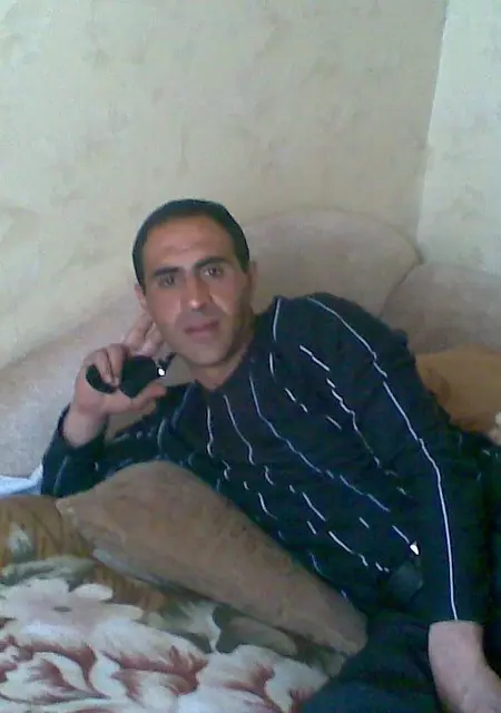 Я Малхаз, 47, из Чебоксар, ищу знакомства без обязательств