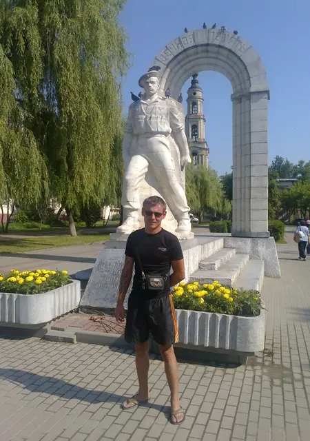 Виталий из Тулы, ищу на сайте знакомства без обязательств