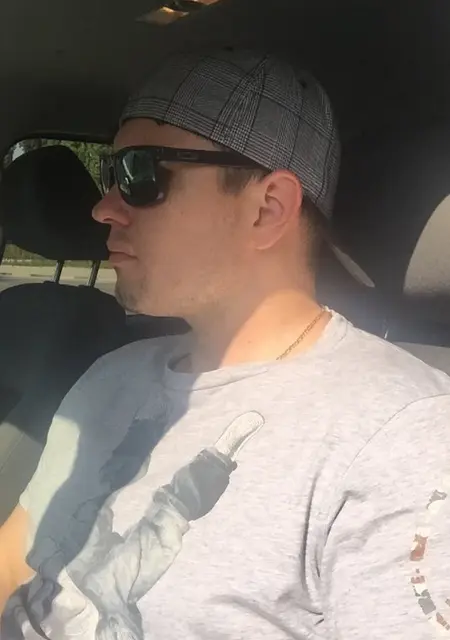 Я Алексей, 42, знакомлюсь без обязательств в Балакове