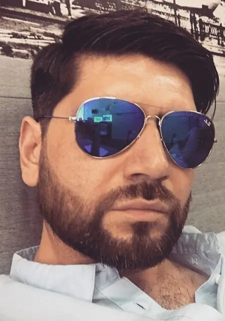 Я Михаил, 43, знакомлюсь для приятного времяпровождения в Санкт-Петербурге