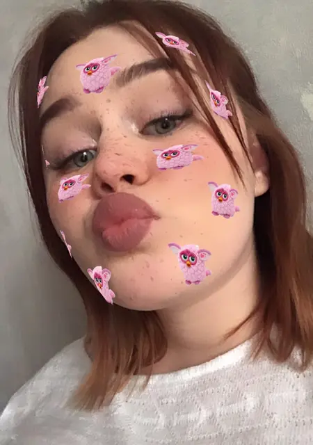 Я Валерия, 24, из Кирова, ищу знакомство для вирта