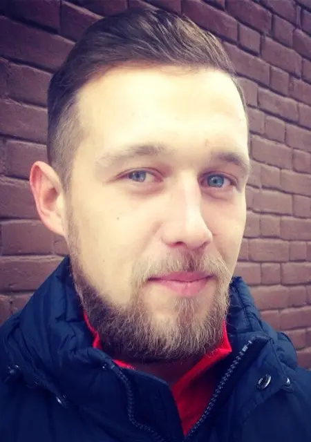 Денис из Керчи, ищу на сайте знакомства на одну ночь