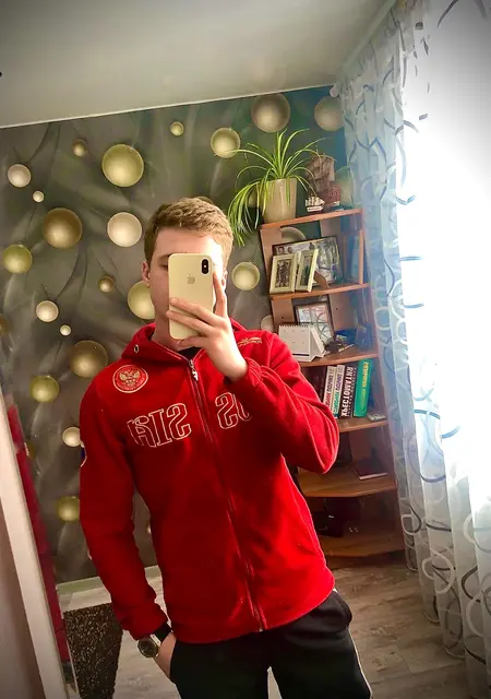 Я Алексей, 19, знакомлюсь для приятного времяпровождения в Пензе