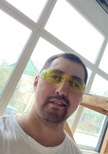 Иван из Новосибирска, мне 31, познакомлюсь для приятного времяпровождения