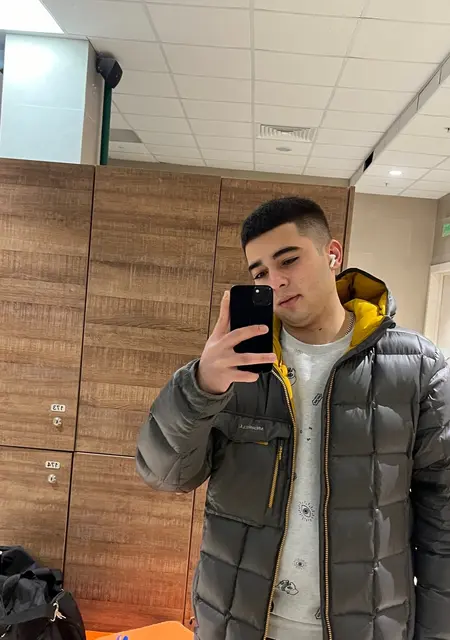 Алийев из Каширы, мне 22, познакомлюсь для дружбы