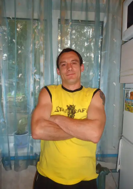 Oleg из Ярославля, мне 52, познакомлюсь на одну ночь