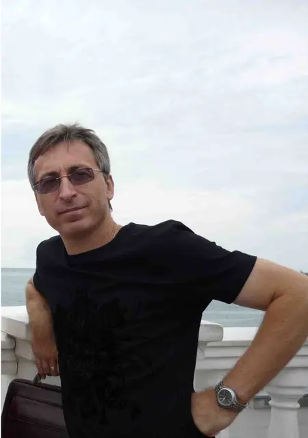 Я Нуичто, 59, из Севастополя, ищу знакомства без обязательств