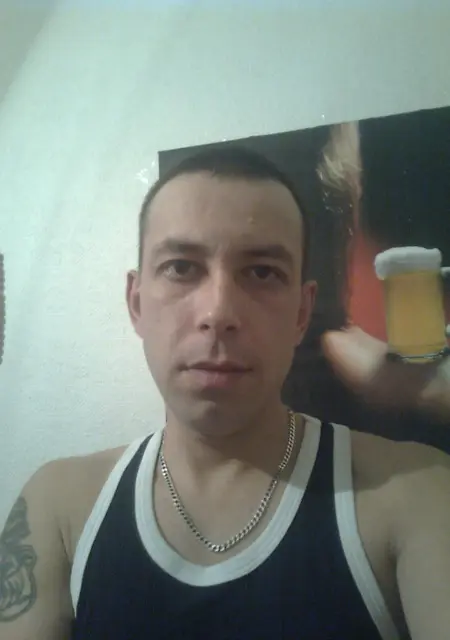 Рустам из Верхней Пышмы, мне 48, познакомлюсь для дружбы