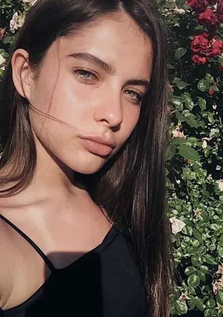 Я Анна, 23, из Екатеринбурга, ищу знакомство для общения