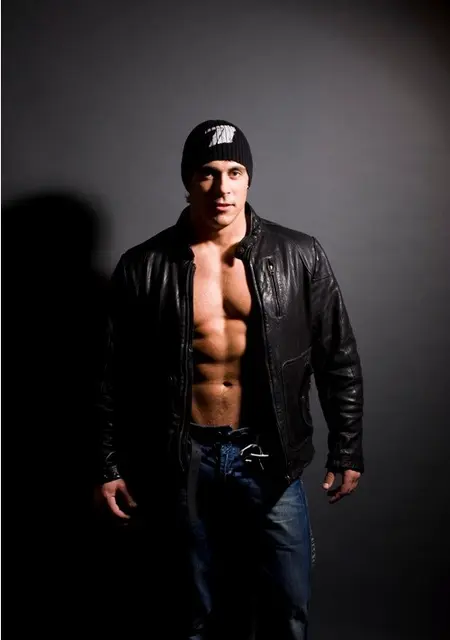 Mario из Пятигорска, ищу на сайте знакомства на одну ночь