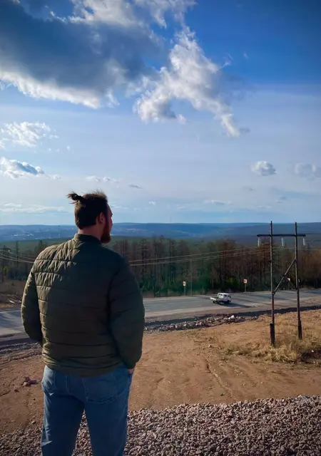 Михаил из Нерюнгри, ищу на сайте знакомства на одну ночь