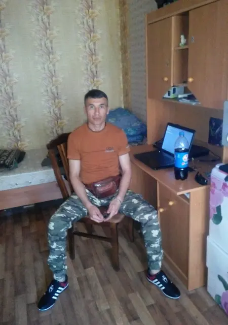 Я Joni, 44, знакомлюсь на одну ночь в Великом Новгороде