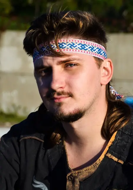 Я Евгений, 40, знакомлюсь без обязательств в Артеме