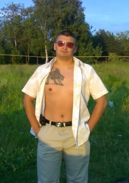 Я Сергей, 39, знакомлюсь без обязательств в Пскове