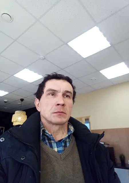 Я Андрей, 54, из Североморска, ищу знакомство для приятного времяпровождения
