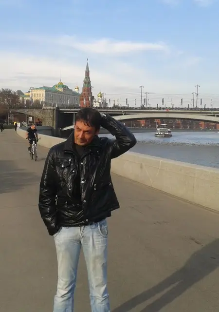 Я Dmitry, 48, знакомлюсь для дружбы в Луганске