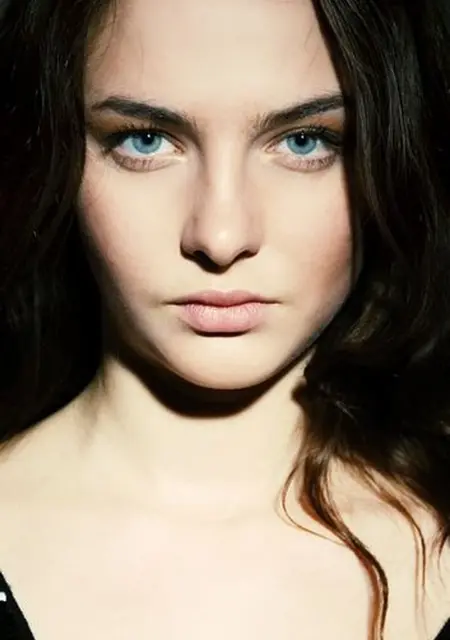 Олеся из Владивостока, мне 36, познакомлюсь для приятного времяпровождения