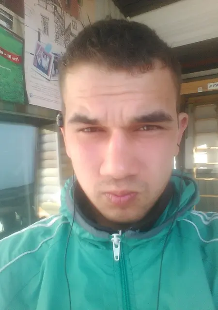 Я Николай, 32, из Клина, ищу знакомства на одну ночь