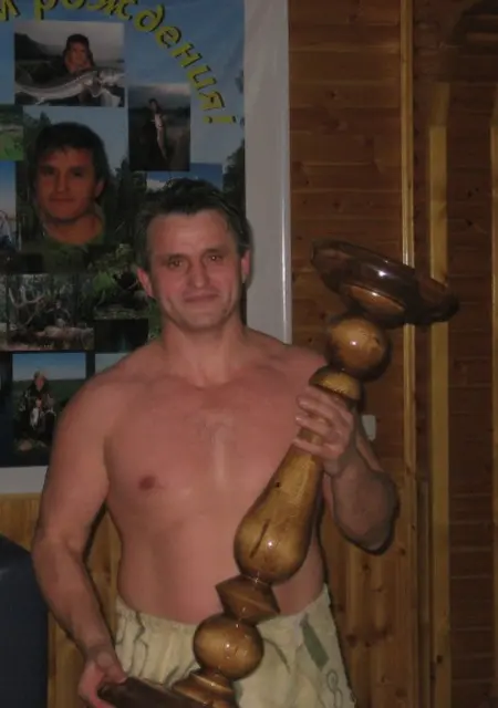 Я Николай, 55, знакомлюсь на одну ночь в Сургуте