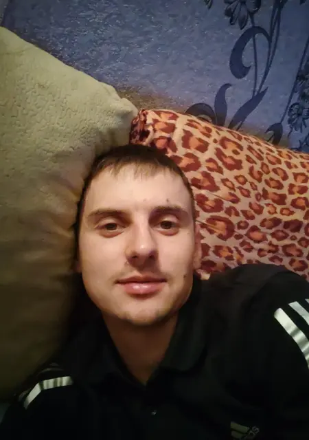 Александр из Хабаровска, ищу на сайте знакомства без обязательств