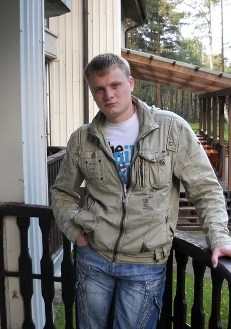 Артур из Могилёва, мне 37, познакомлюсь для вирта