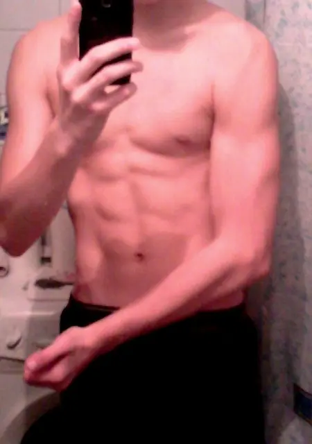 Я Alexey, 30, знакомлюсь без обязательств в Саратове