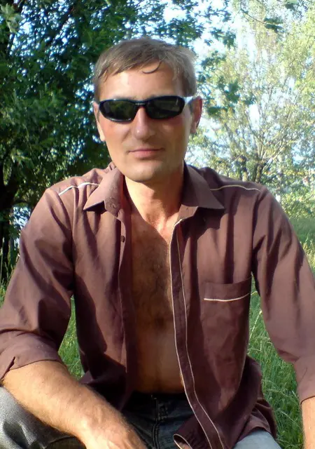 Василий из Орла, ищу на сайте знакомства на одну ночь