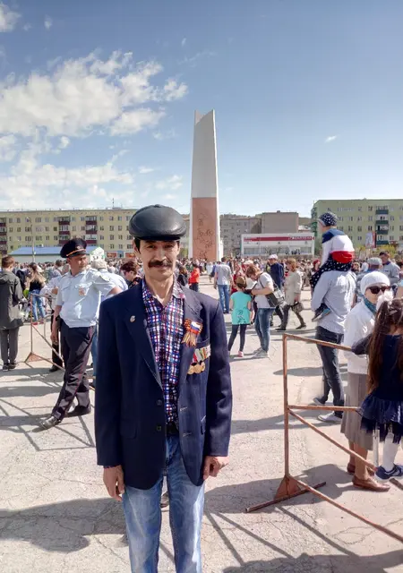 Я Рома, 54, знакомлюсь без обязательств в Уфе