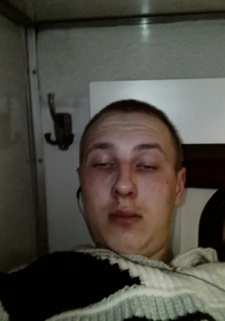 Андрей из Толочина, ищу на сайте постоянные отношения