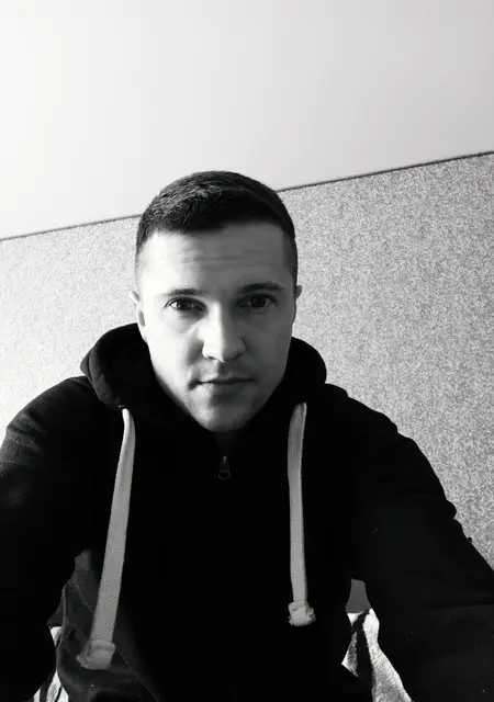 Baks з Старокостянтинів, мені 40 років, познайомлюсь без зобов'язань