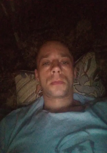 Алексей из Воронежа, ищу на сайте знакомства без обязательств