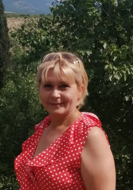 Татьяна из Симферополя, ищу на сайте постоянные отношения