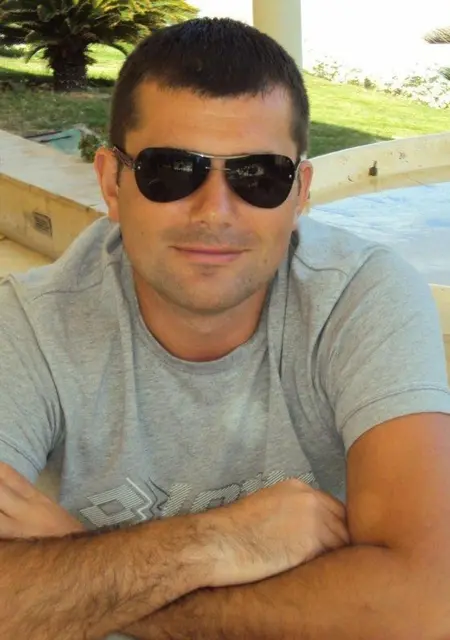 Я Вячеслав, 46, из Геленджика, ищу знакомство для дружбы