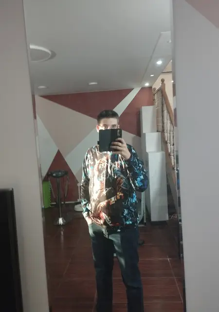 Александр из Нижнего Тагила, ищу на сайте знакомства на одну ночь