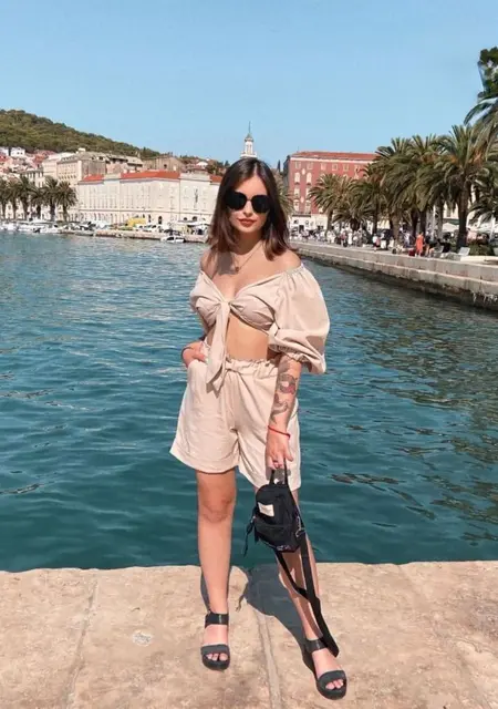 Valeriya из Стамбула, мне 21, познакомлюсь