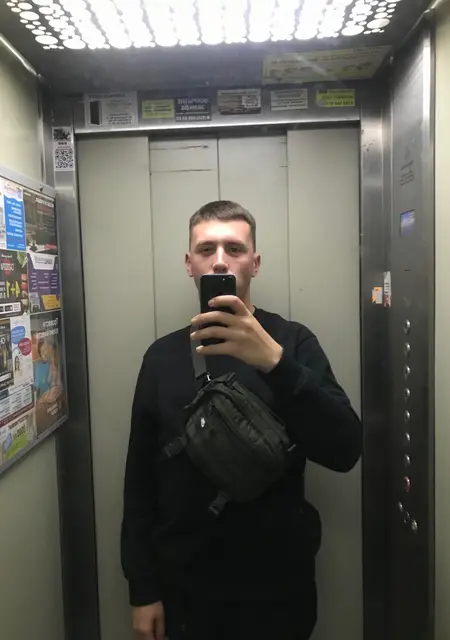 Я Димочка, 29, из Жуковского, ищу знакомства без обязательств