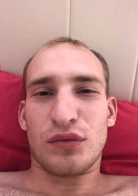 Фёдор из Курска, мне 30, познакомлюсь на одну ночь