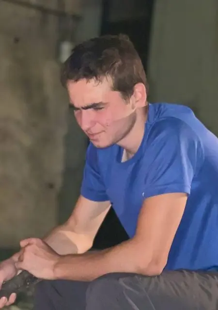 Dreamss из Кизляра, мне 23, познакомлюсь для приятного времяпровождения