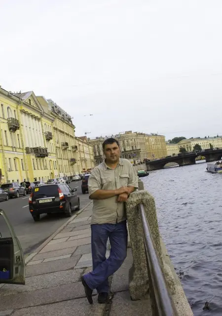 Олег из Вологды, мне 47, познакомлюсь для приятного времяпровождения